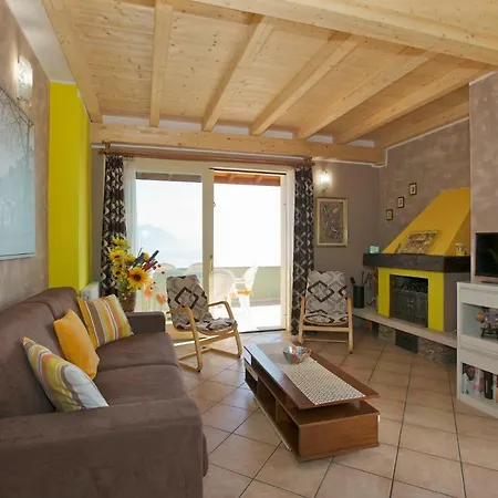 Angela Apartment *